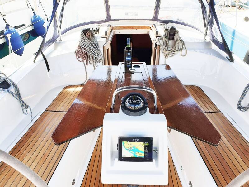 Bavaria Cruiser 37  | Smiley