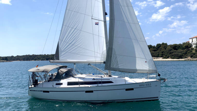 Bavaria Cruiser 37  | Bibi