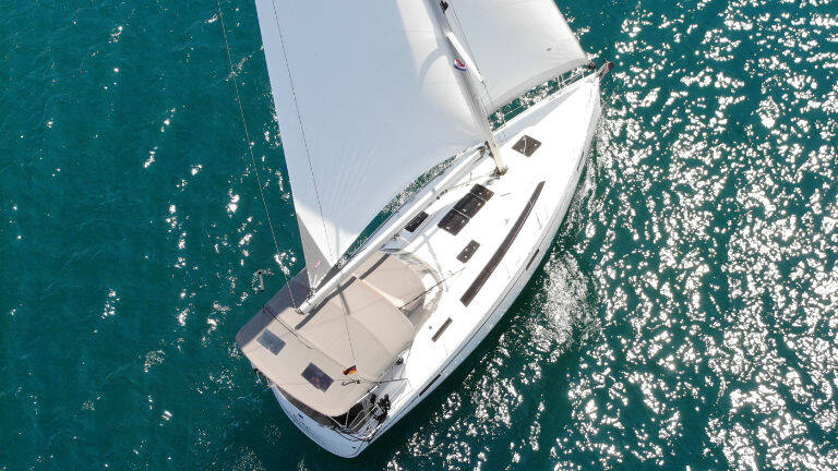 Bavaria Cruiser 37  | Bibi