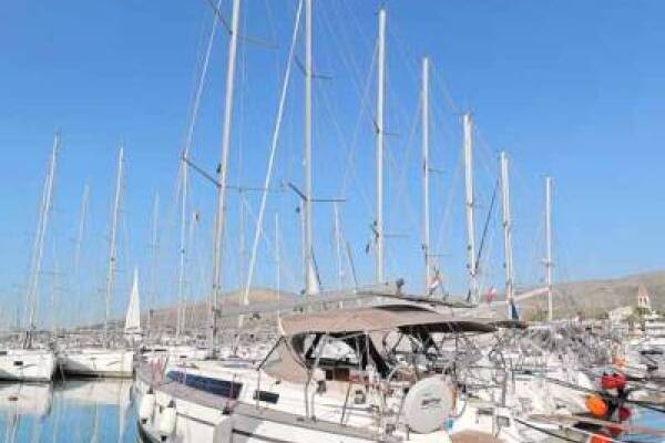 Bavaria Cruiser 37 | Sursulapitschi