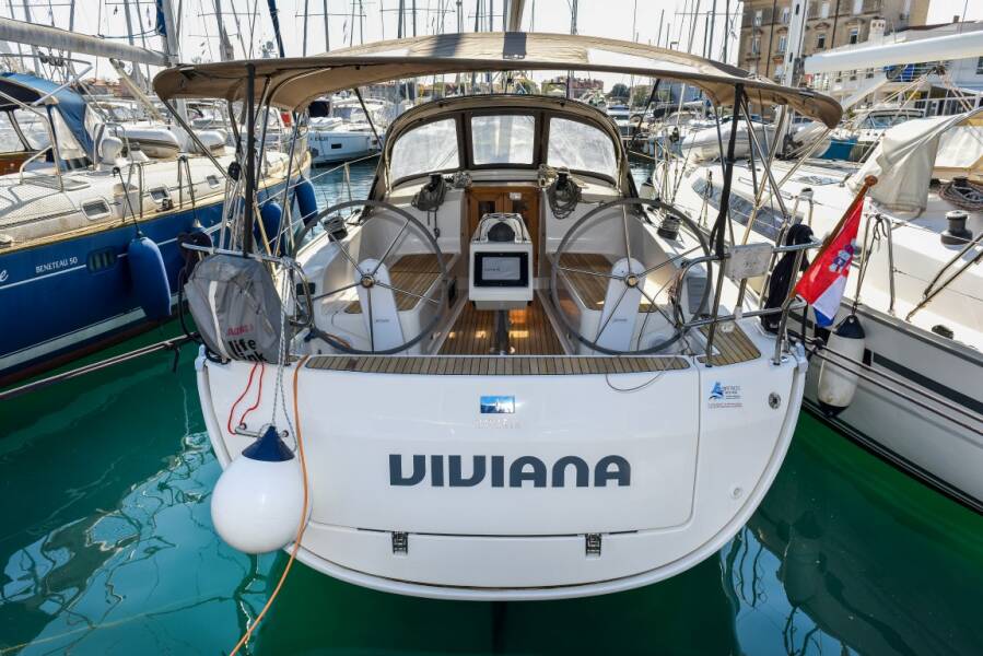 Bavaria Cruiser 37  | Viviana