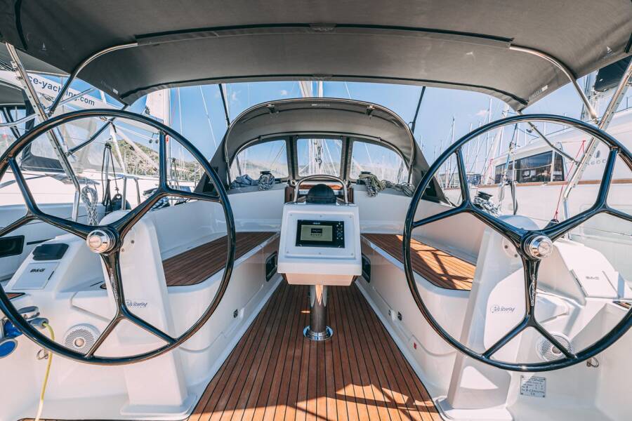 Bavaria Cruiser 37  | Firenze