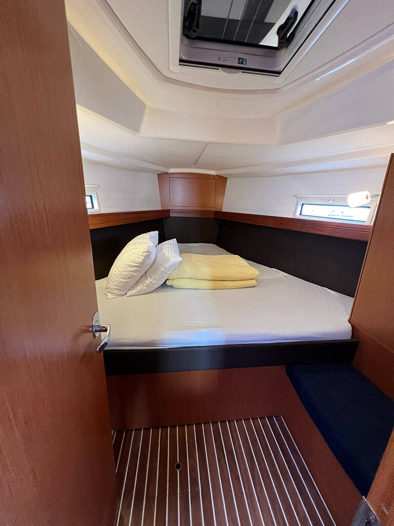 Bavaria Cruiser 37  | Bura