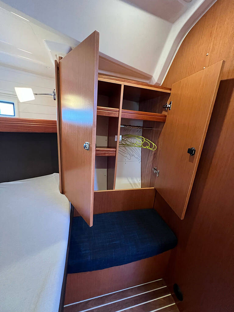 Bavaria Cruiser 37  | Bura