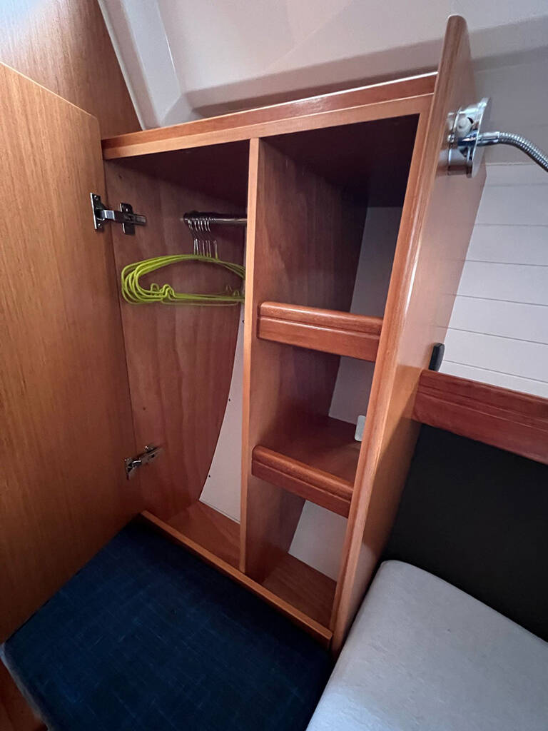 Bavaria Cruiser 37  | Bura