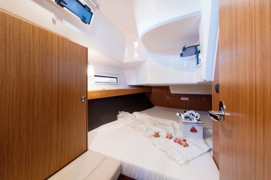 Bavaria Cruiser 37  | Katarina