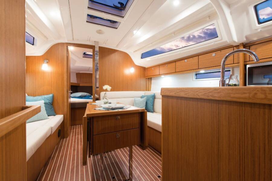 Bavaria Cruiser 37  | Kristina