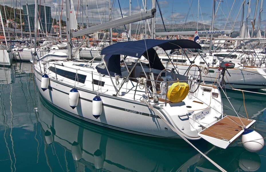 Bavaria Cruiser 37  | Adria Nina