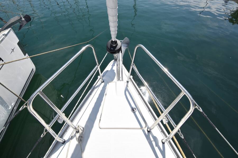 Bavaria Cruiser 37 | Jazz Band