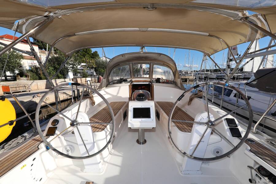 Bavaria Cruiser 37  | Angelic