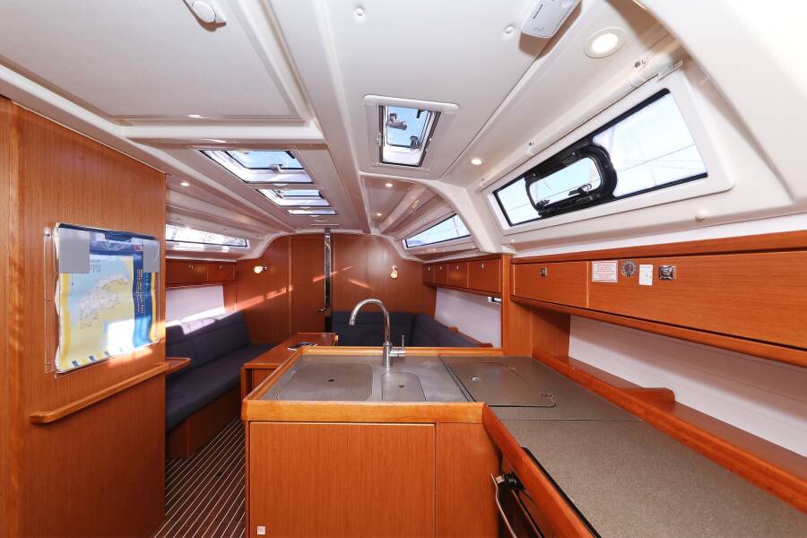 Bavaria Cruiser 37  | Angelic