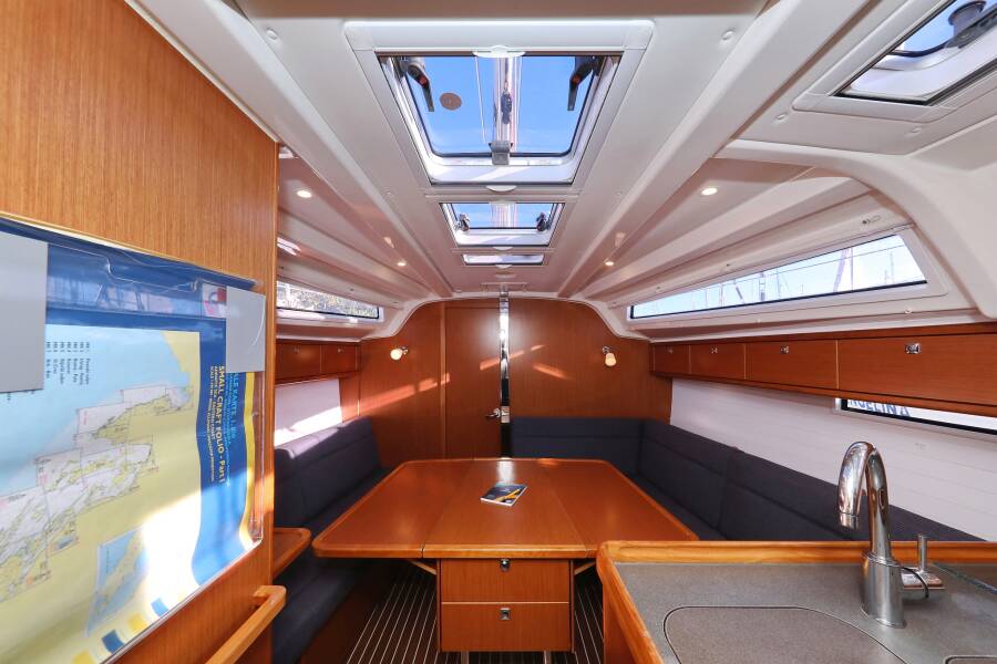 Bavaria Cruiser 37  | Angelic