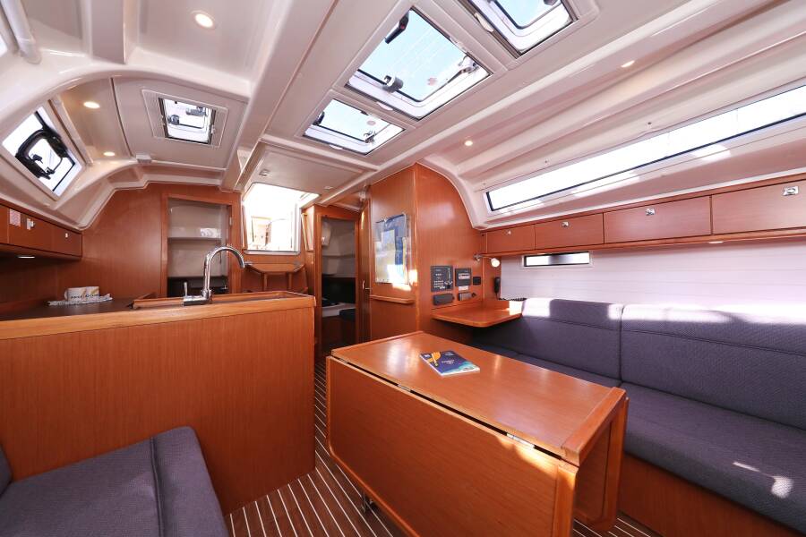 Bavaria Cruiser 37  | Angelic
