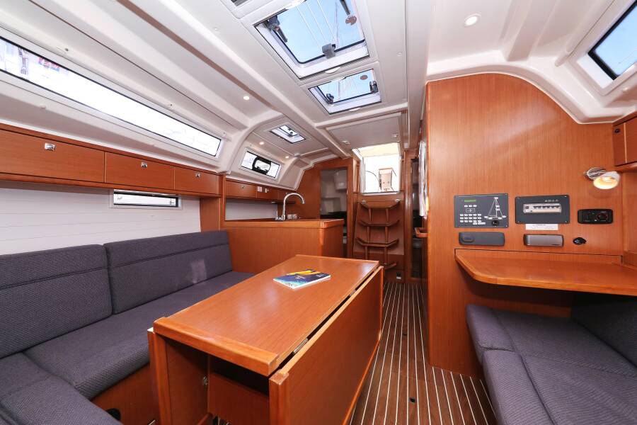 Bavaria Cruiser 37  | Angelic