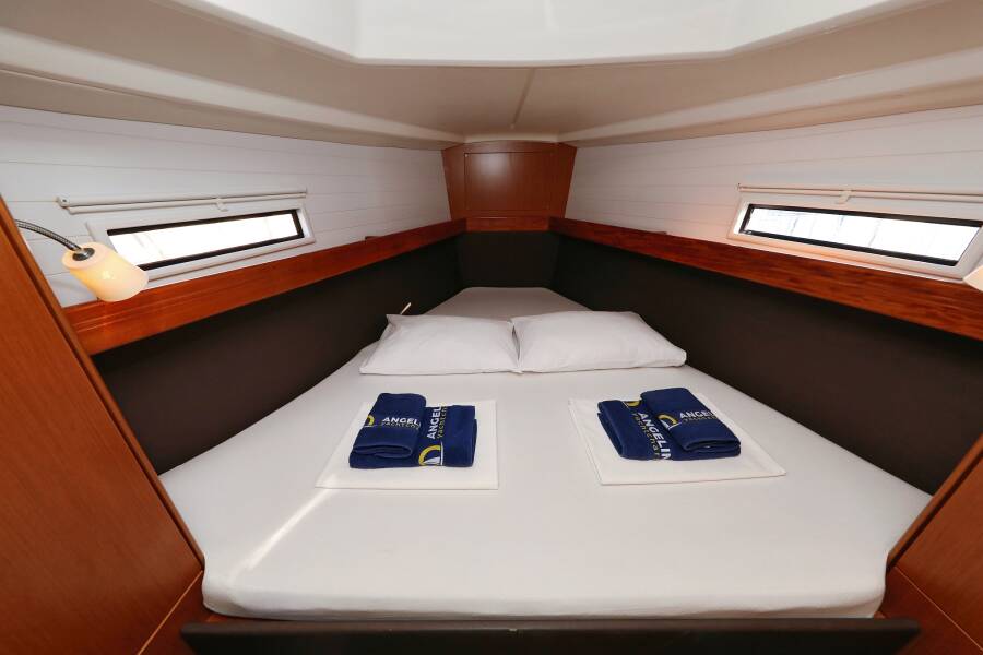 Bavaria Cruiser 37  | Angelic