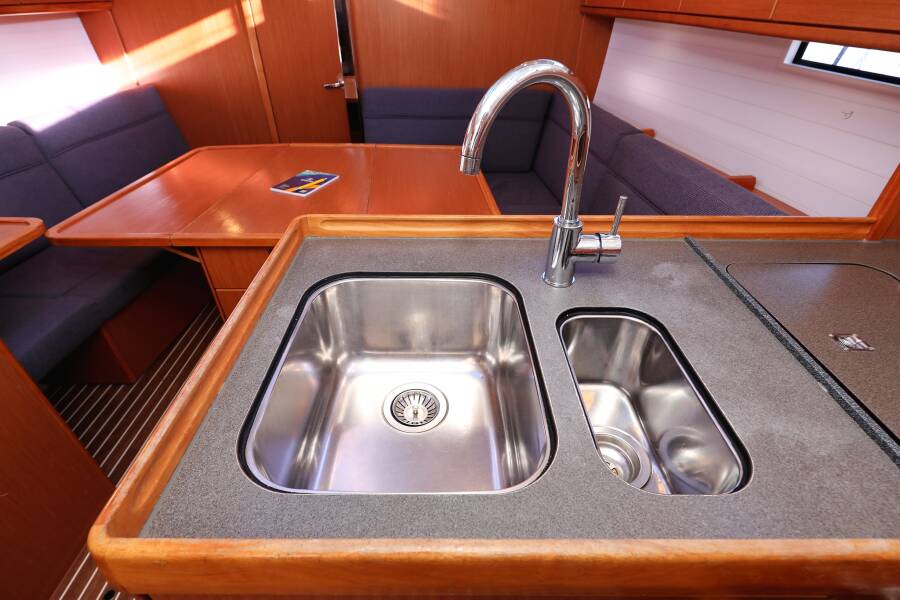 Bavaria Cruiser 37  | Angelic