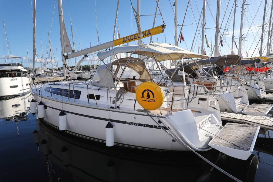 Bavaria Cruiser 37  | Angelic