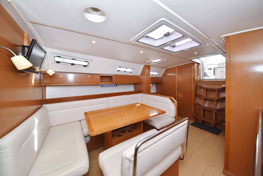 Bavaria Cruiser 40  | ECONOMY