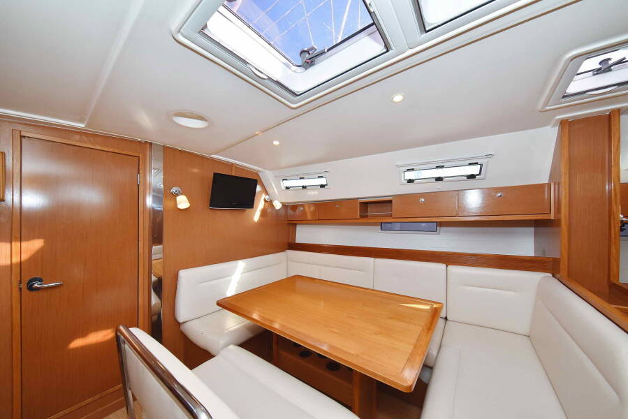 Bavaria Cruiser 40  | ECONOMY