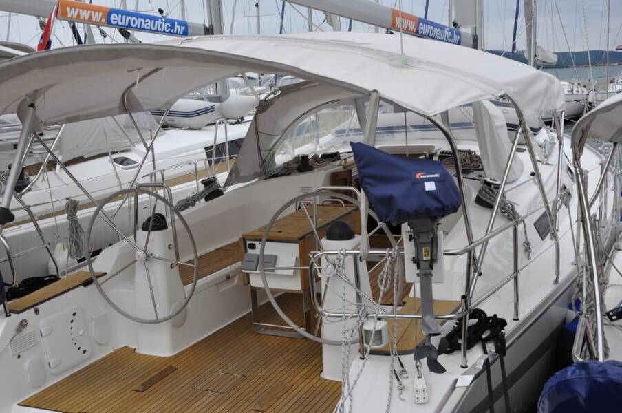 Bavaria Cruiser 40  | Joy