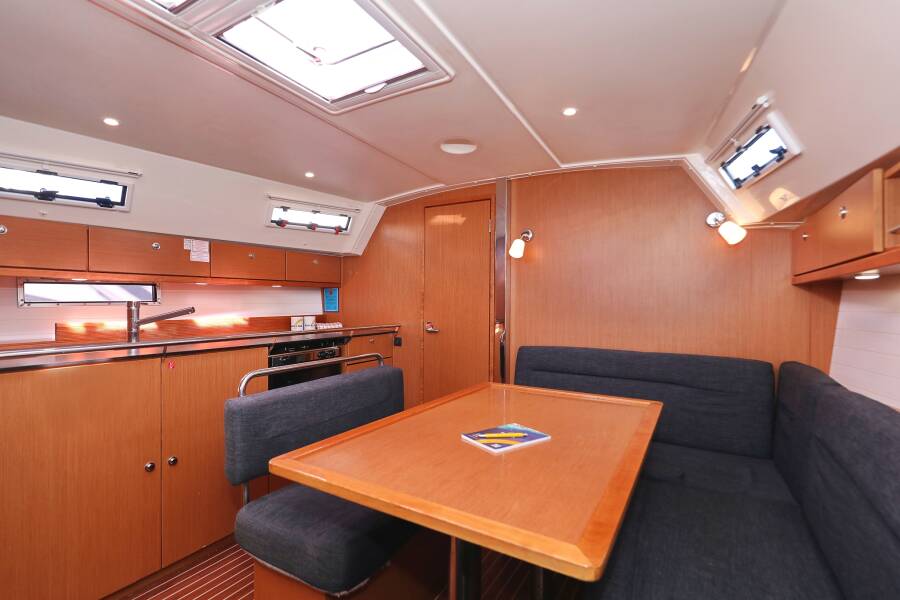 Bavaria Cruiser 40  | Star Philip