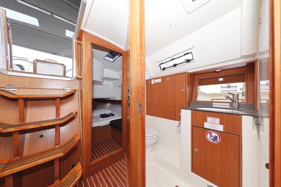 Bavaria Cruiser 40  | Star Philip