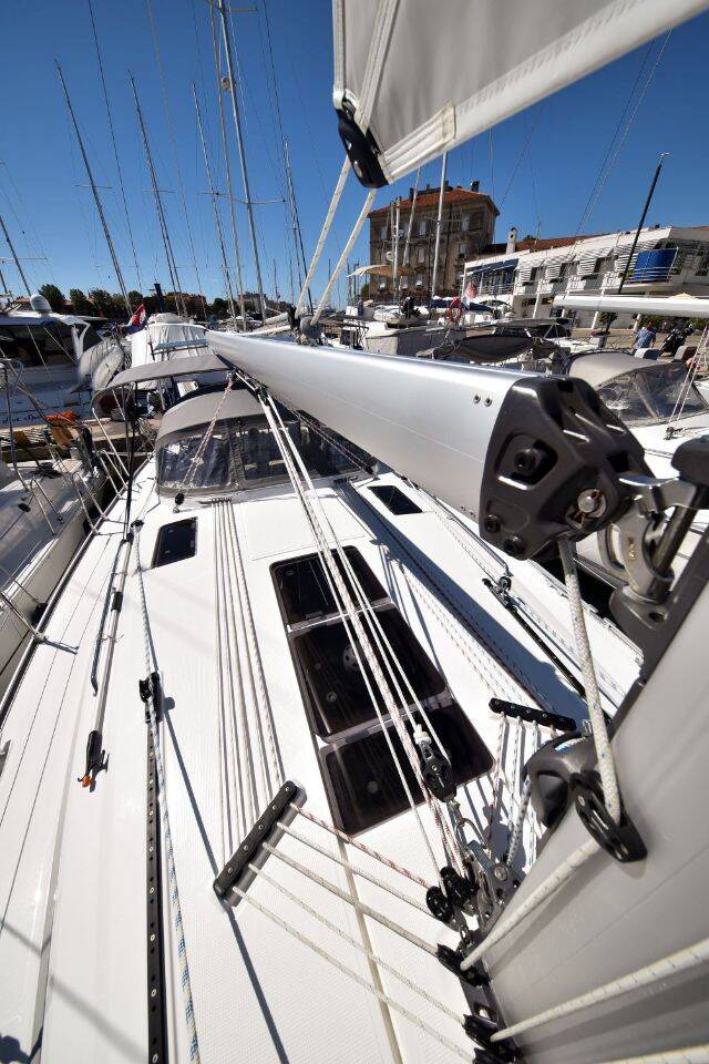 Bavaria Cruiser 41  | Nixie