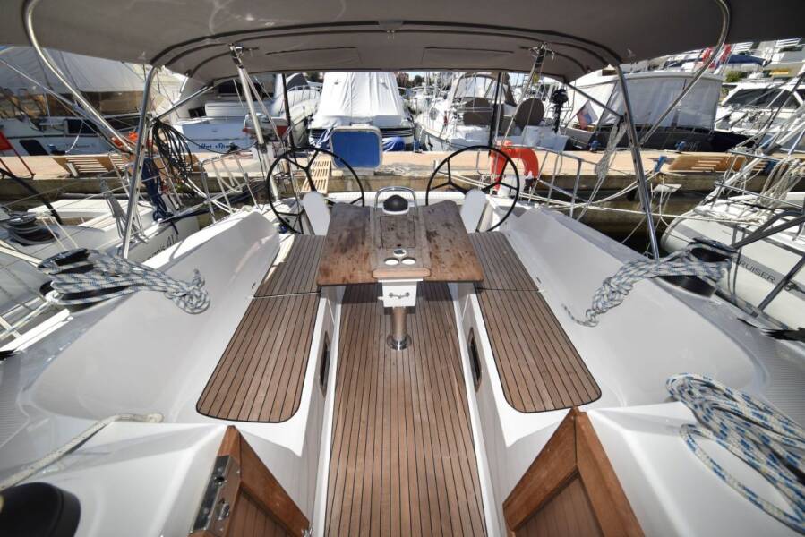 Bavaria Cruiser 41  | Nixie