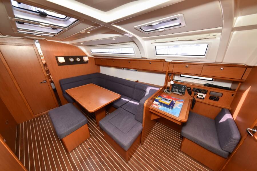 Bavaria Cruiser 41  | Chill Bill