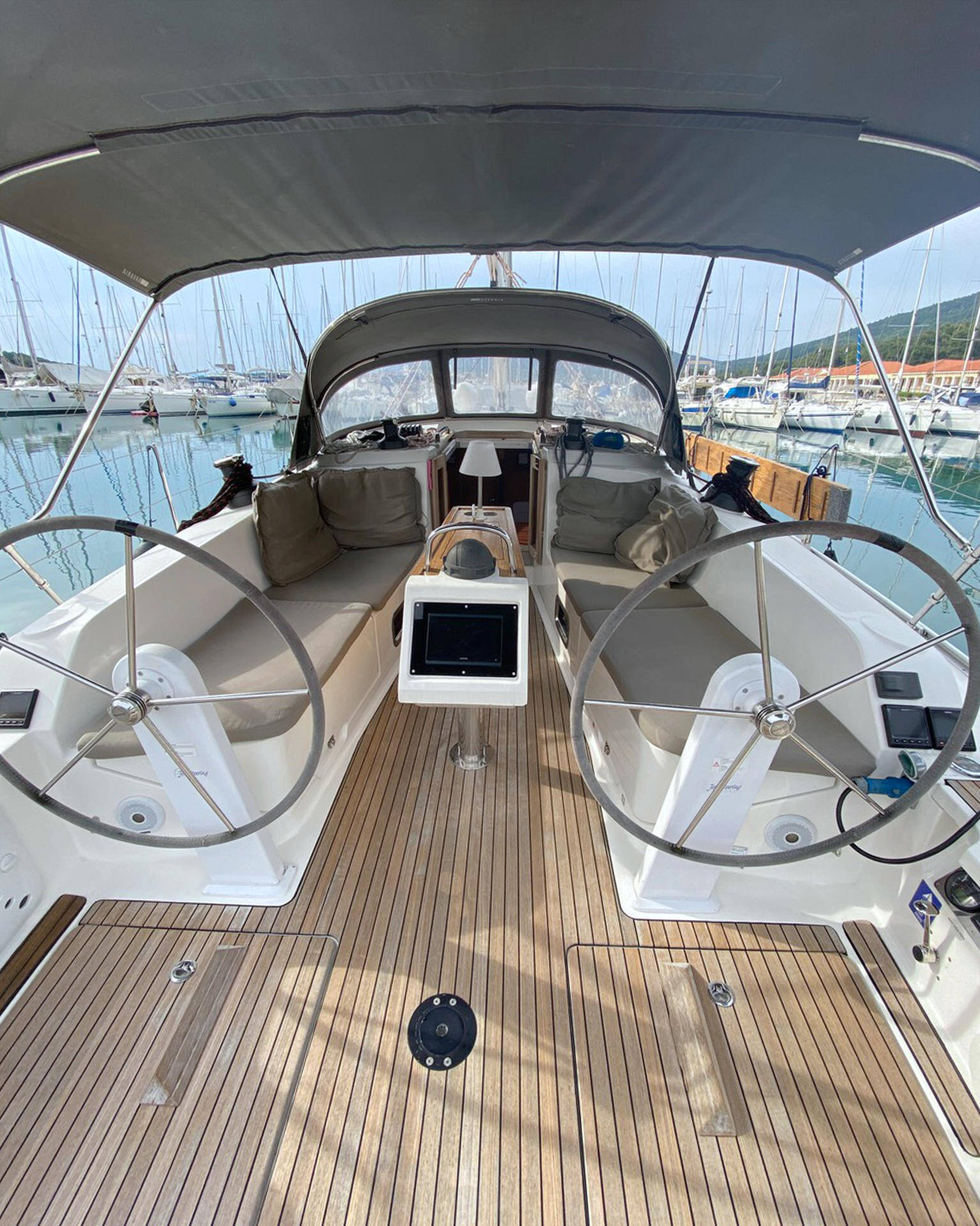 Bavaria Cruiser 41  | Raven