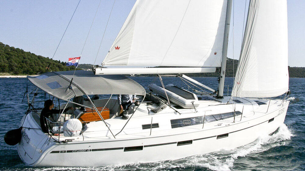 Bavaria Cruiser 41  | Maestral