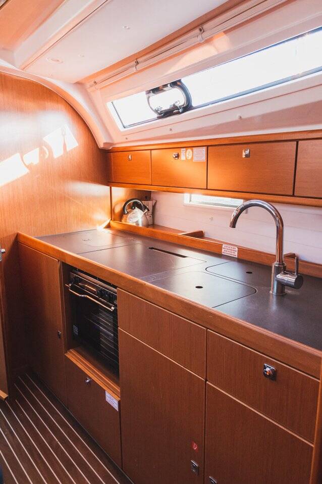 Bavaria Cruiser 41  | Astros