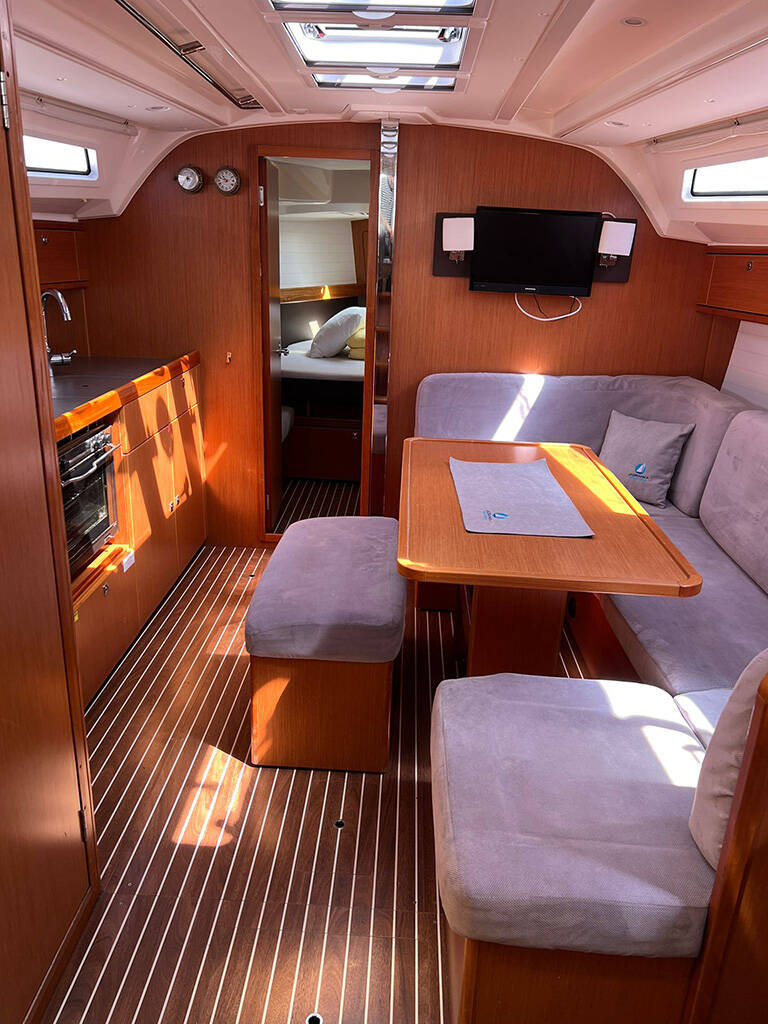 Bavaria Cruiser 41  | Jazz