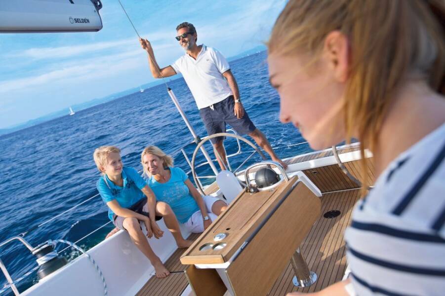 Bavaria Cruiser 41  | Whatever