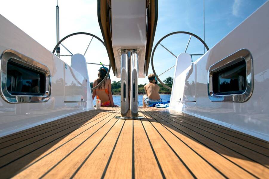 Bavaria Cruiser 41  | Whatever