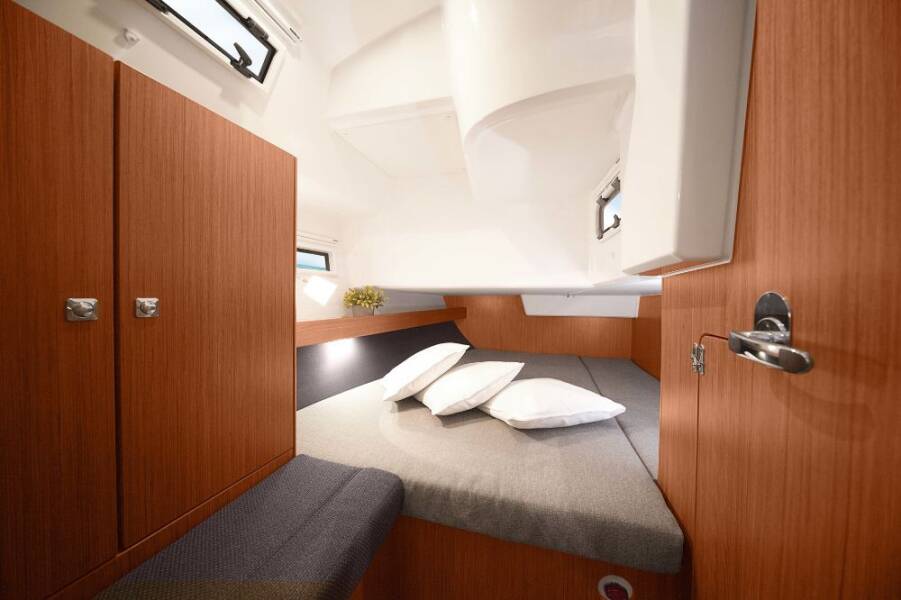 Bavaria Cruiser 41  | Whatever
