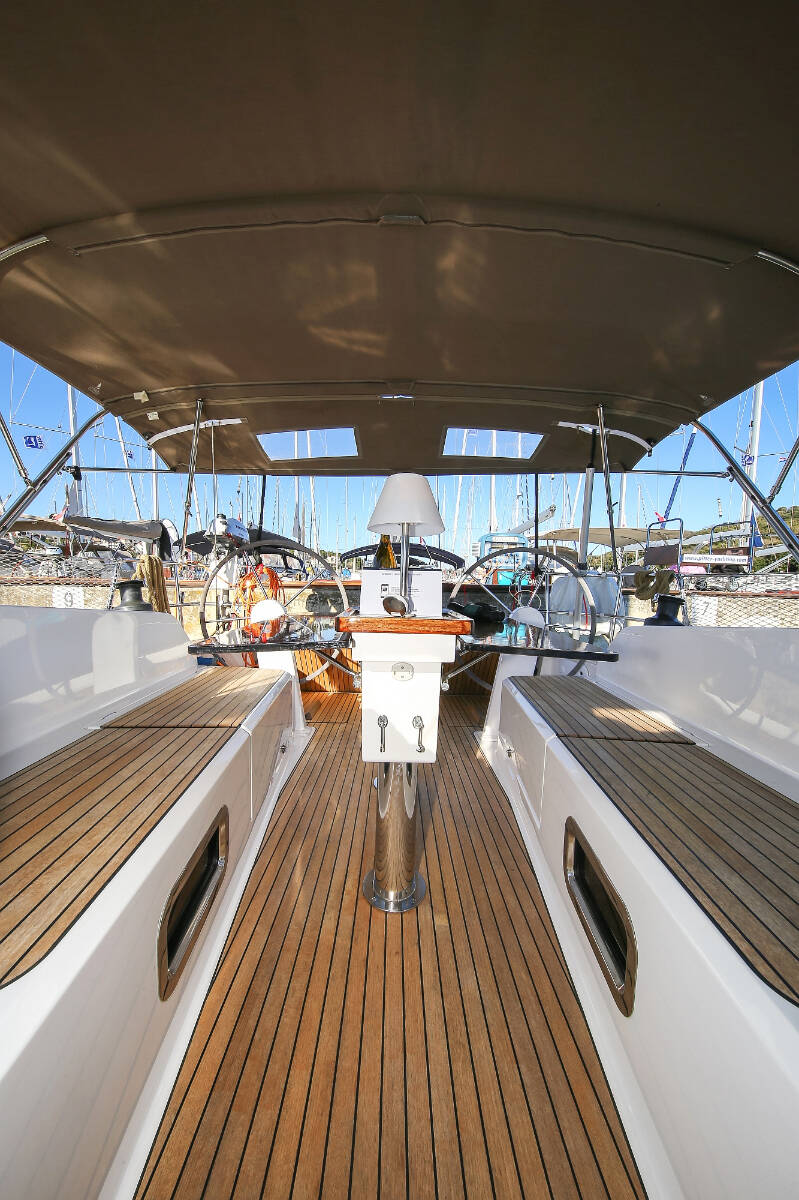 Bavaria Cruiser 41  | Sonelinno