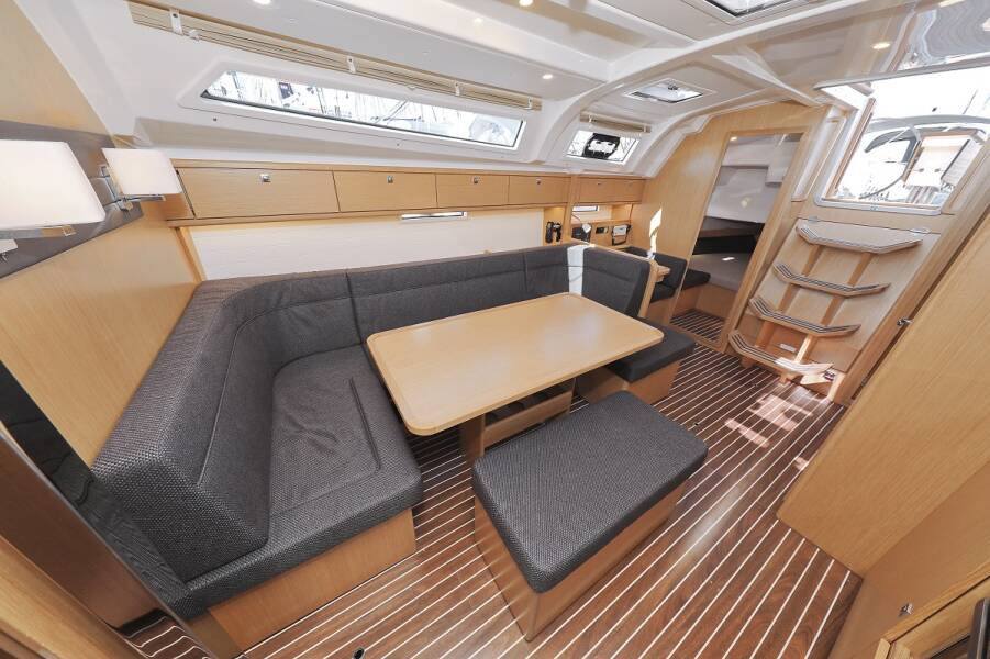 Bavaria Cruiser 41  | Hemonaty