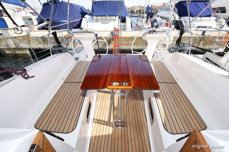 Bavaria Cruiser 41S  | Neo Star III (16)