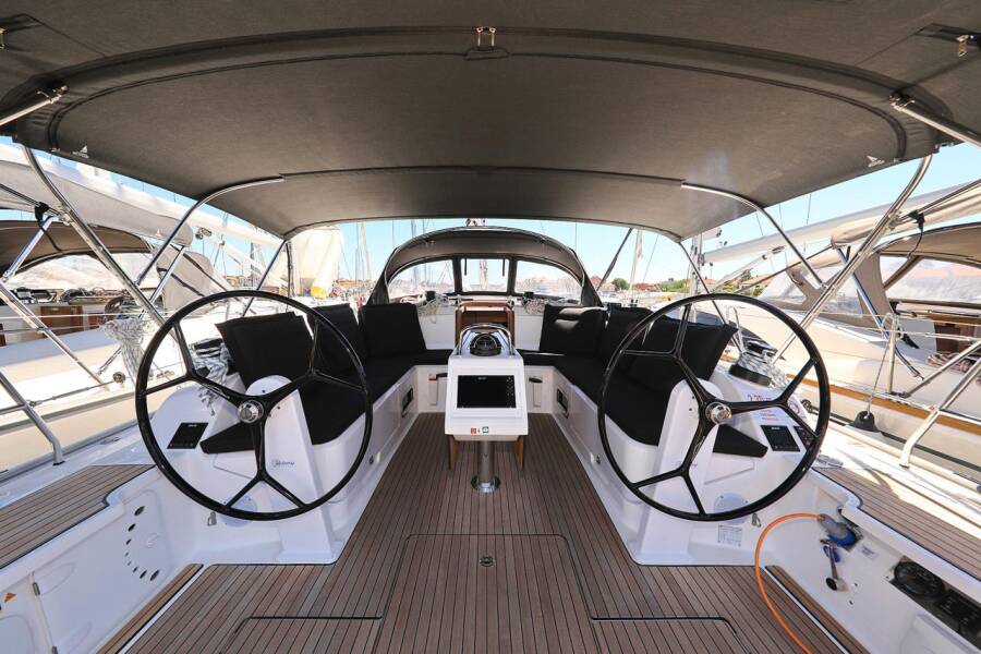 Bavaria Cruiser 46  | Cara