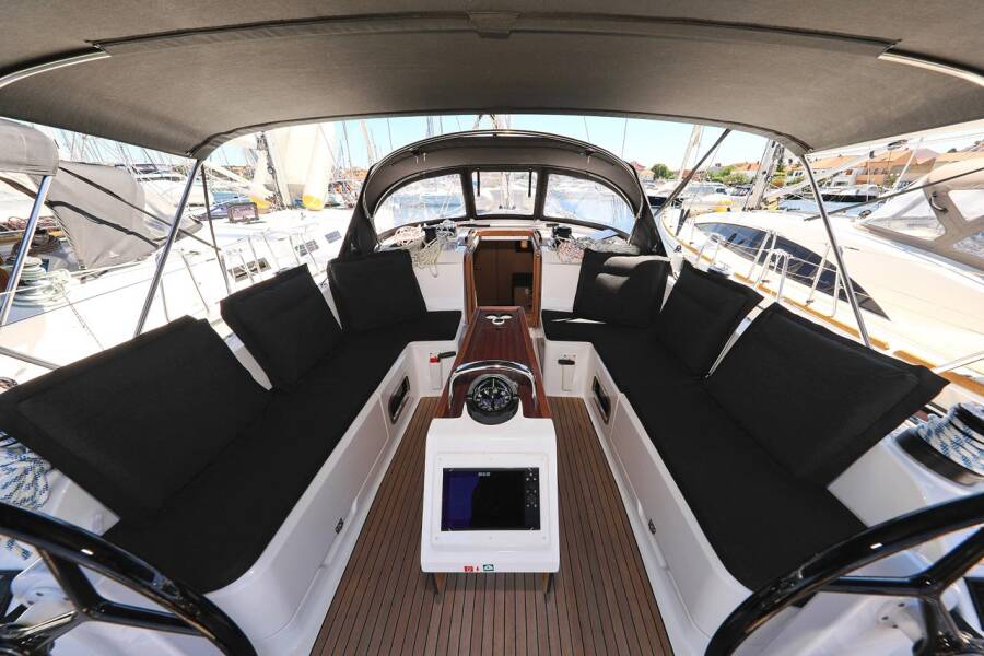 Bavaria Cruiser 46  | Cara