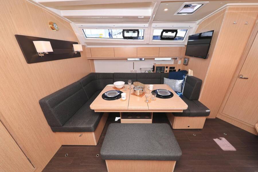 Bavaria Cruiser 46  | Cara