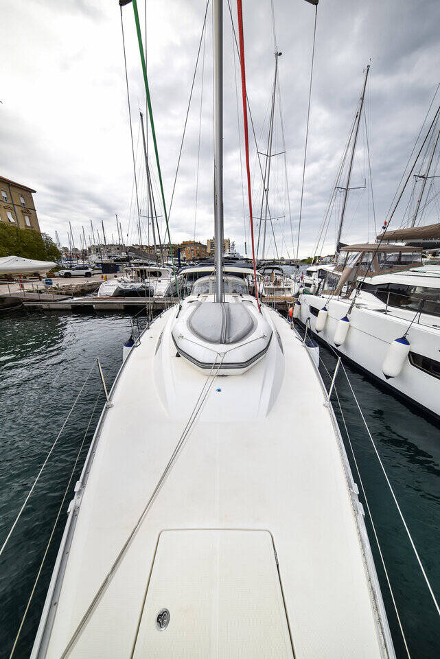 Bavaria Cruiser 46  | Six Bag