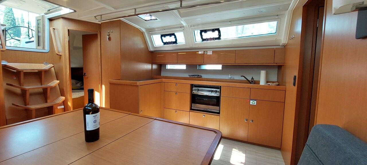 Bavaria Cruiser 46  | Sunny Point