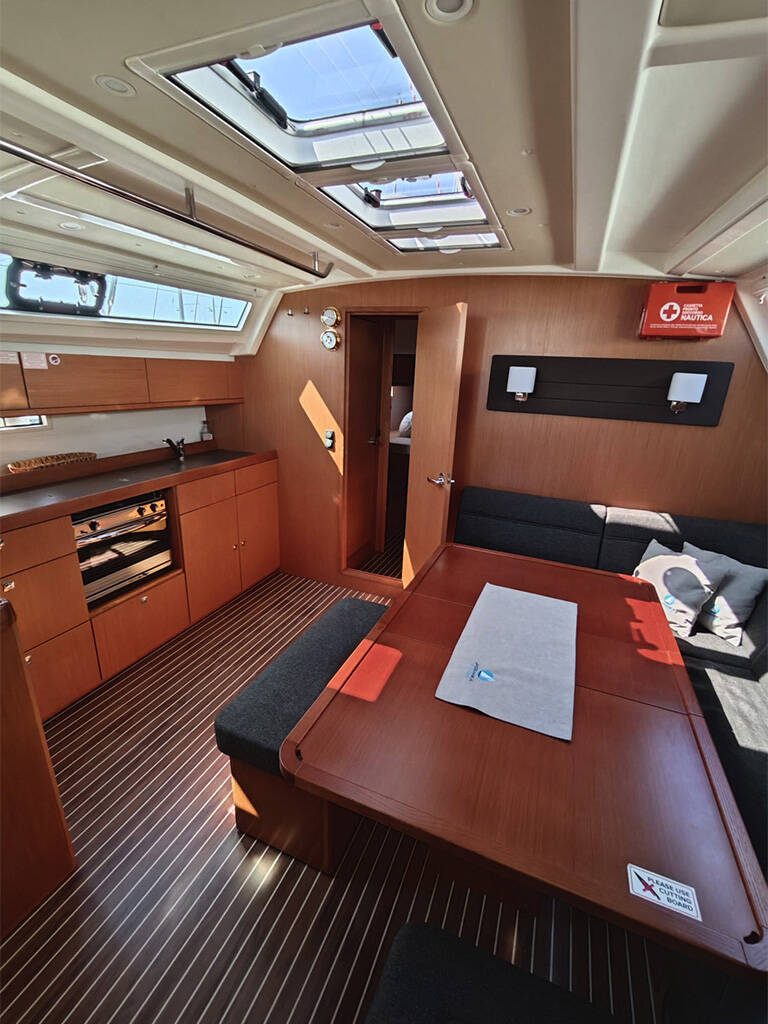 Bavaria Cruiser 46  | Sea Legend