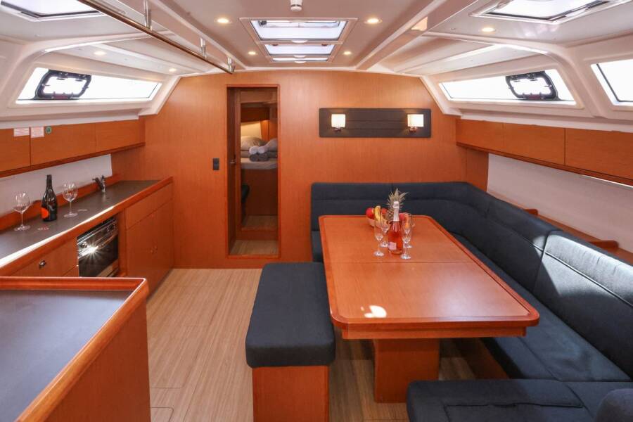 Bavaria Cruiser 46  | Skrivena