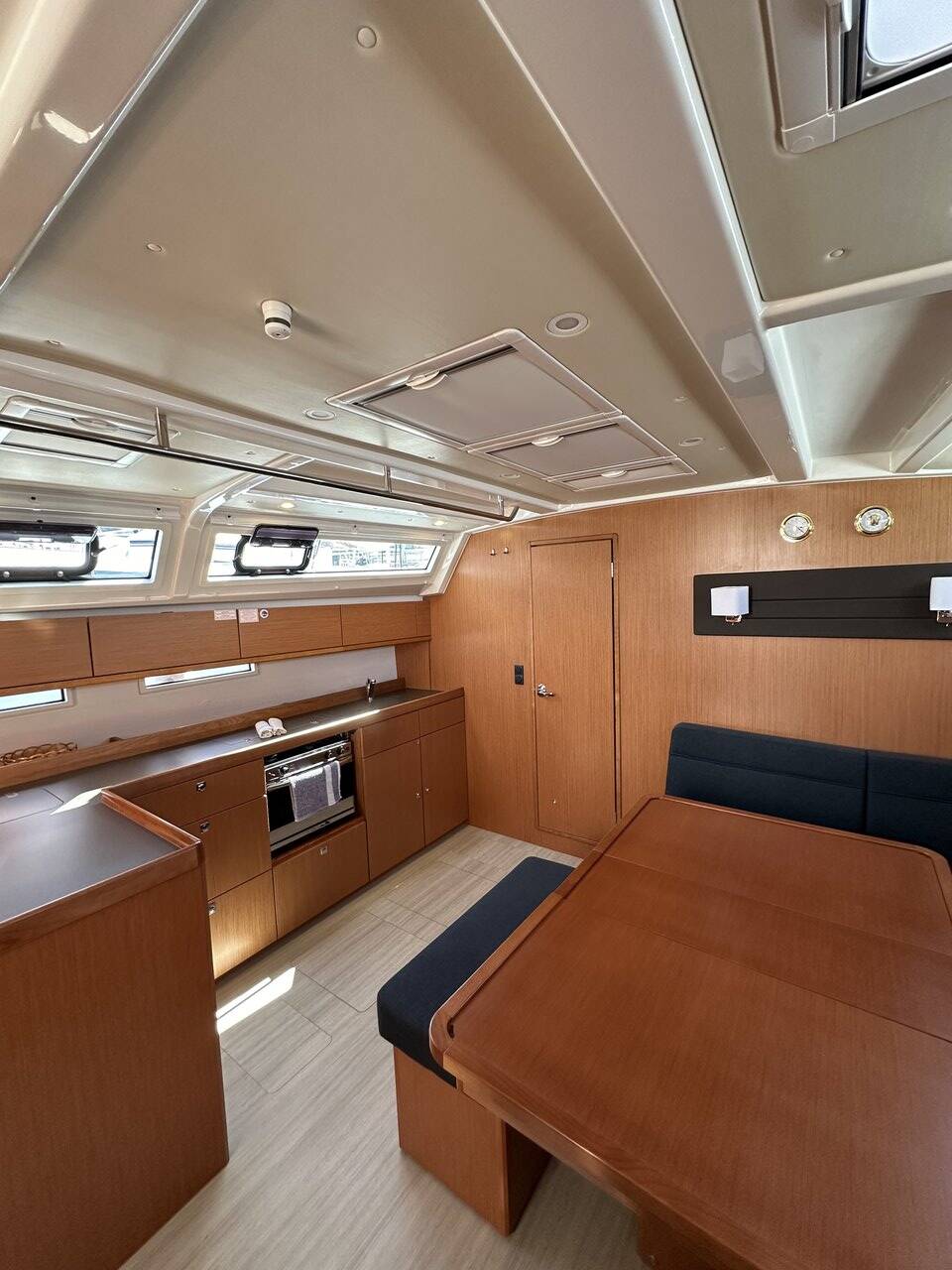 Bavaria Cruiser 46  | Iskra
