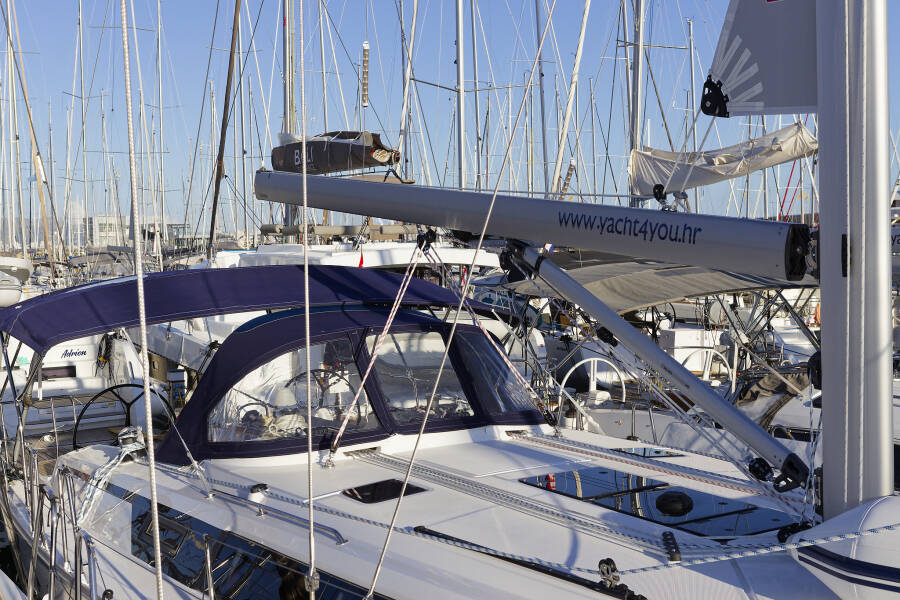 Bavaria Cruiser 46  | Val