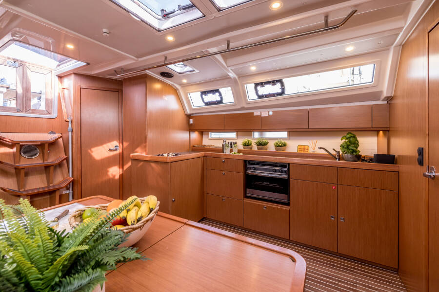 Bavaria Cruiser 46  | Sea Sparkle