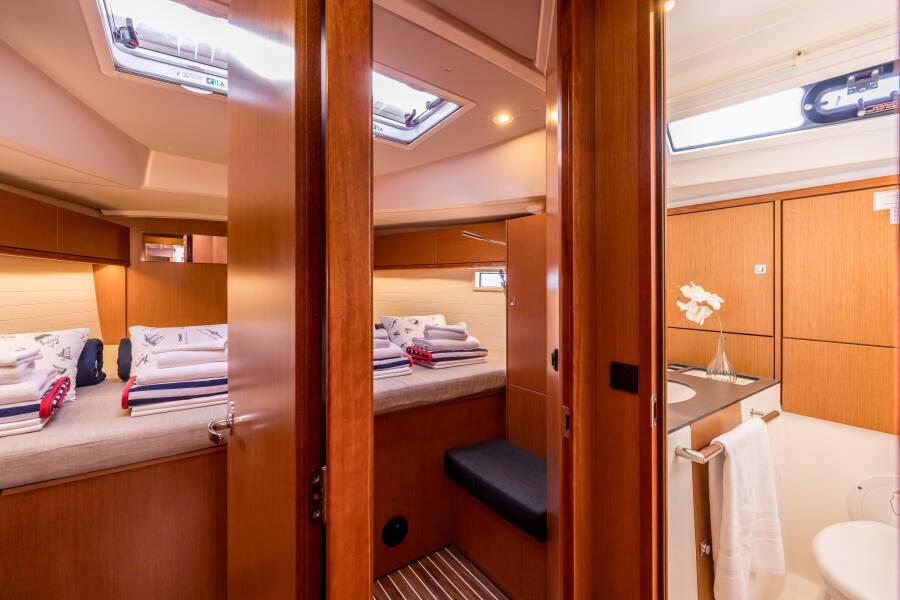 Bavaria Cruiser 46  | Sea Sparkle